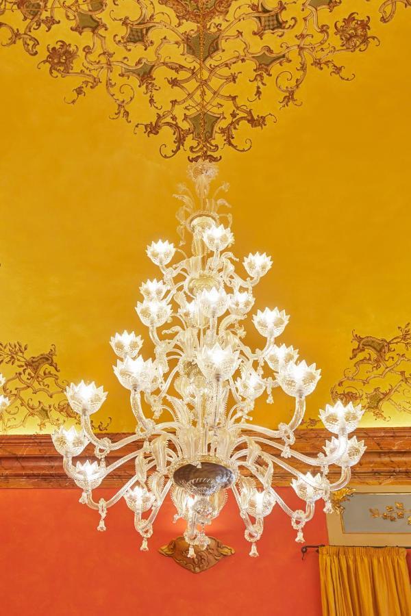 Palazzo Di Alcina - Residenza D'Epoca - Luxury- Panzió Bologna Kültér fotó