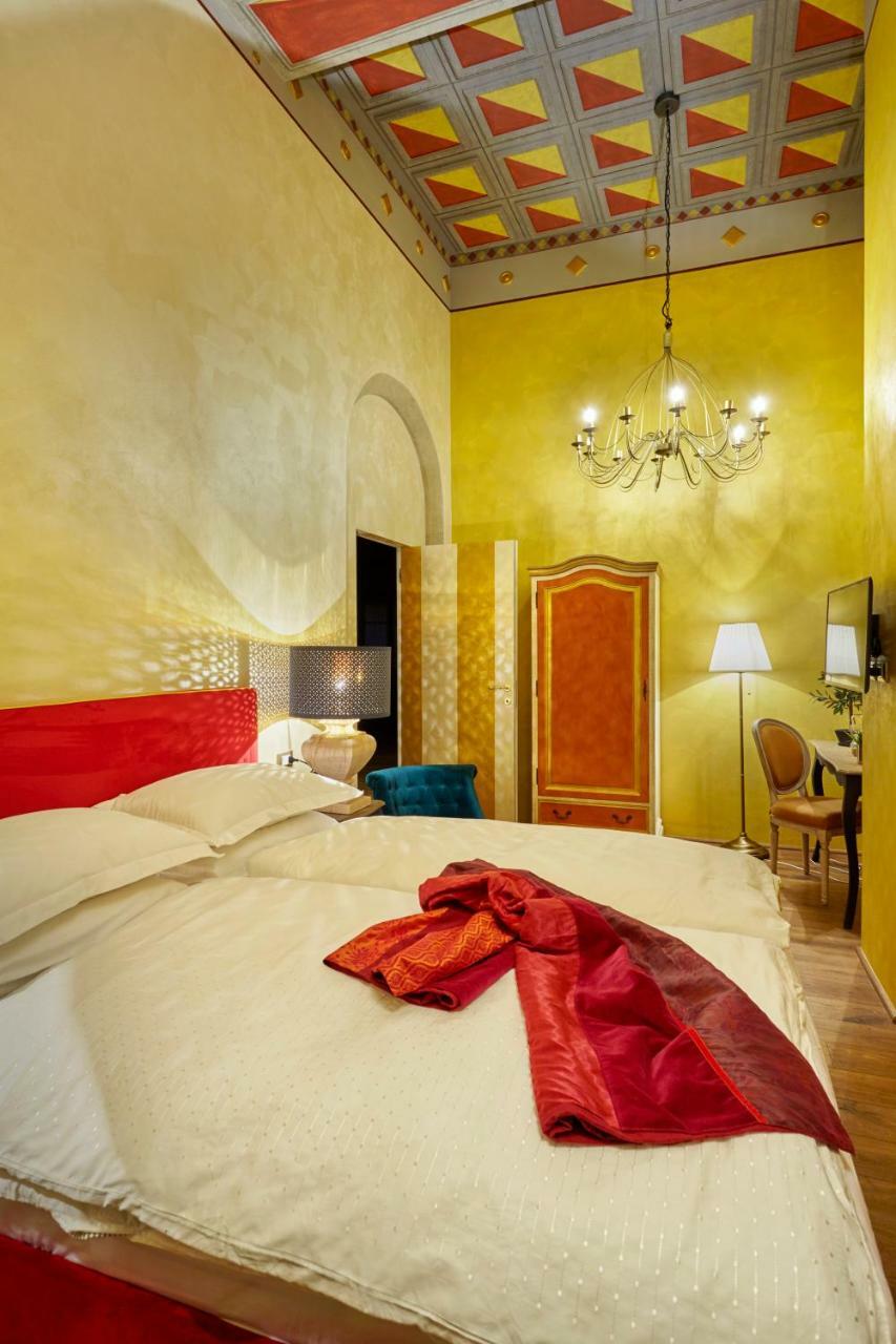 Palazzo Di Alcina - Residenza D'Epoca - Luxury- Panzió Bologna Kültér fotó
